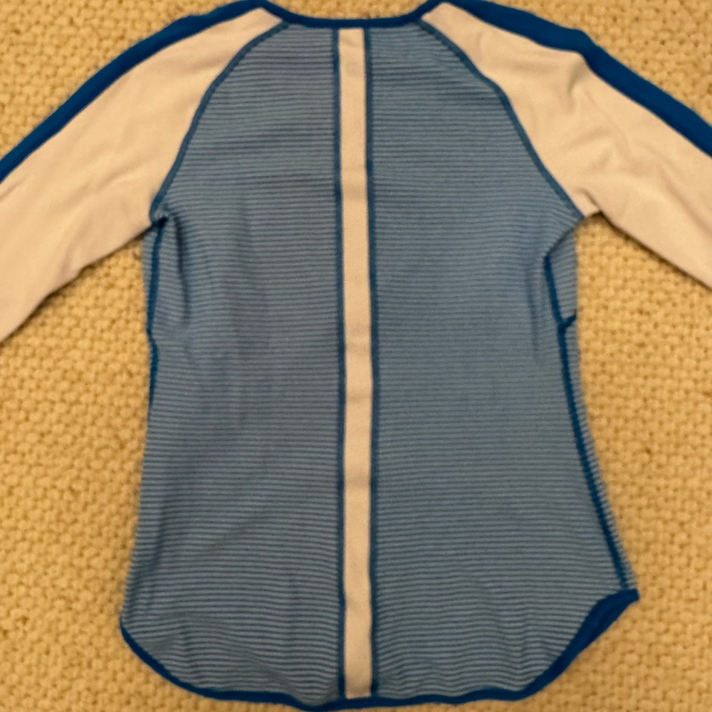 Lululemon Runder Under Reversible L/S Shirt - Picture 11 of 14